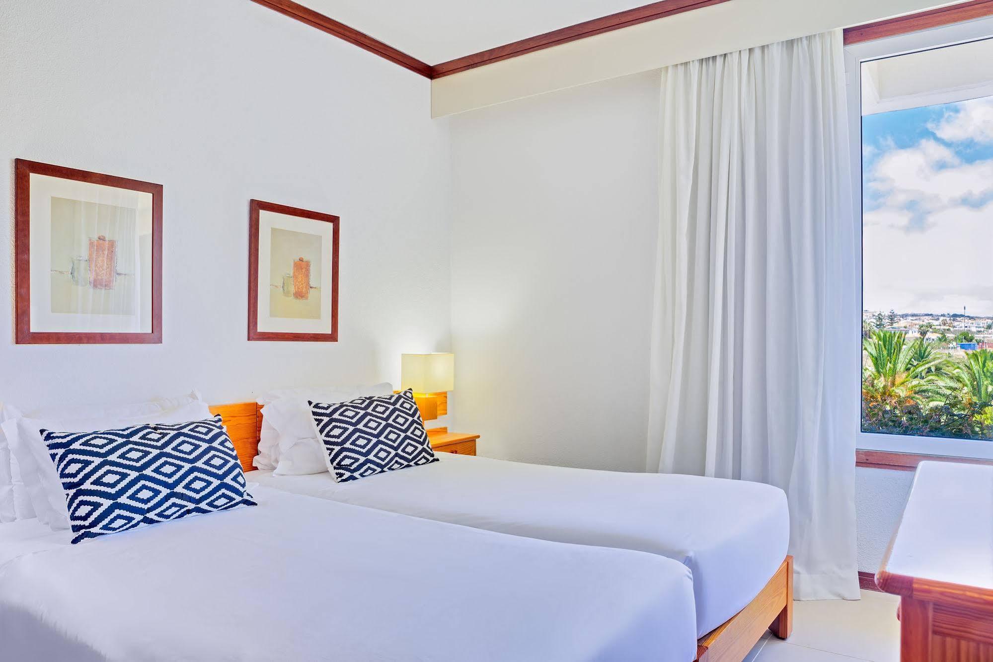 Vila Baleira Suites Porto Santo Bagian luar foto
