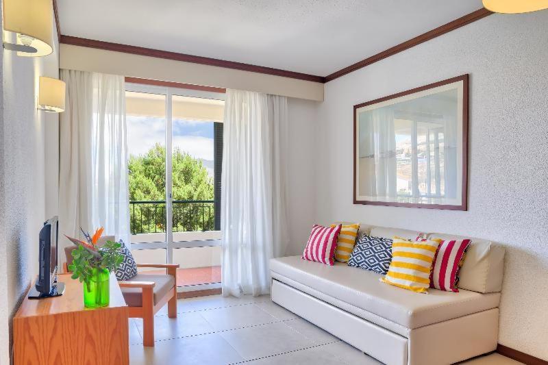 Vila Baleira Suites Porto Santo Ruang foto